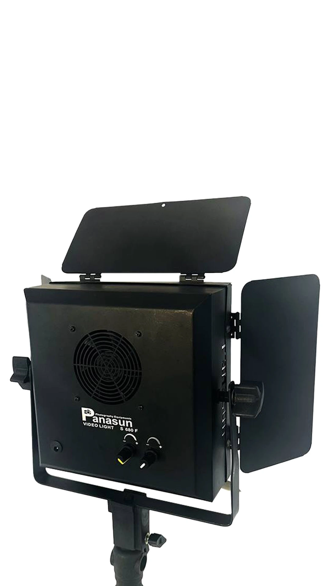 نور فلات پاناسانPanasun S680F